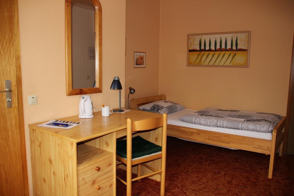 Hotel Waldschloss Fohlenplacken Room photo